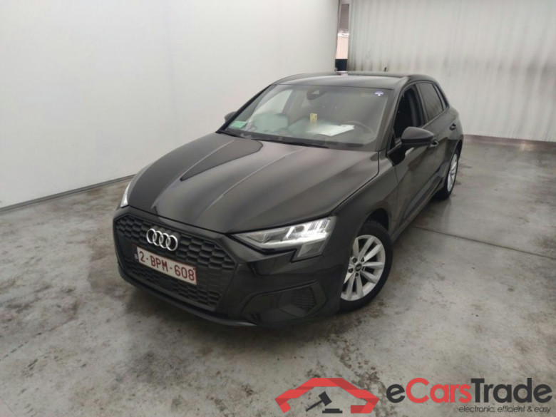 Audi A3 Sportback 2.0 30 TDi 85kW S tronic Attraction B.E. 5d