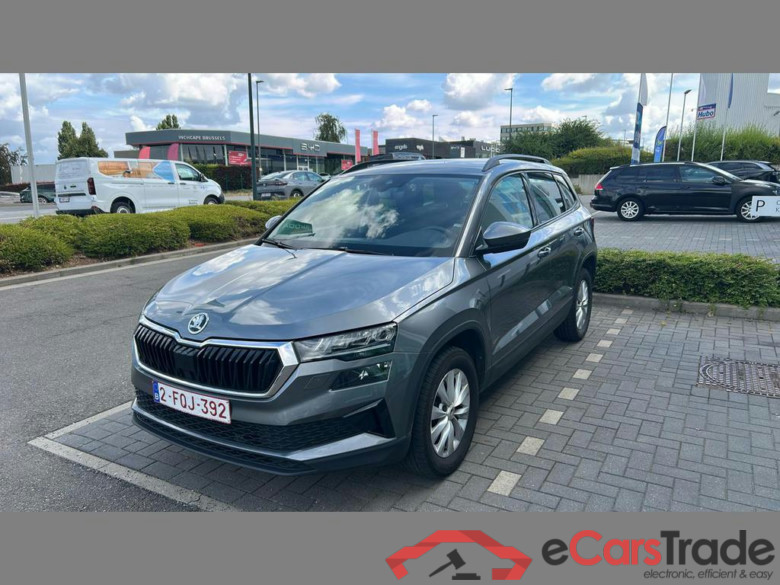 SKODA Karoq 1.5 TSI ACT Corporate DSG #1