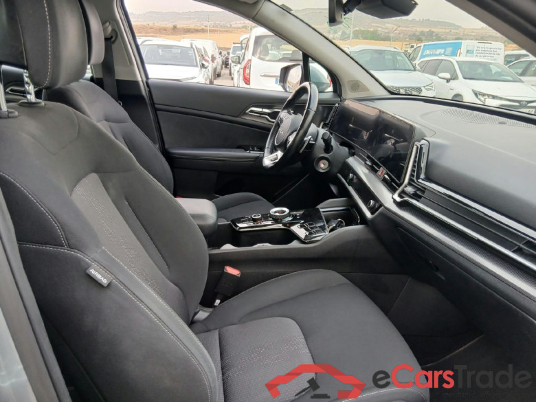 KIA Sportage / 2022 / 5P / todoterreno 1.6 T-GDi HEV 171kW (230CV) Drive 4X2 #6