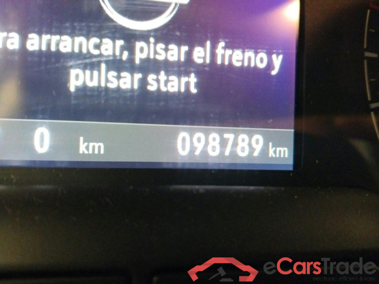 OPEL Grandland X PHEV / 2017 / 5P / todoterreno 1.6 Turbo Edition Auto 4x2 #5