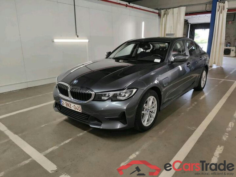 BMW 3 Reeks Berline 3 Reeks Berline 330e (215 kW) (PHEV) 215kW/292pk  4D/P Auto-8 #1