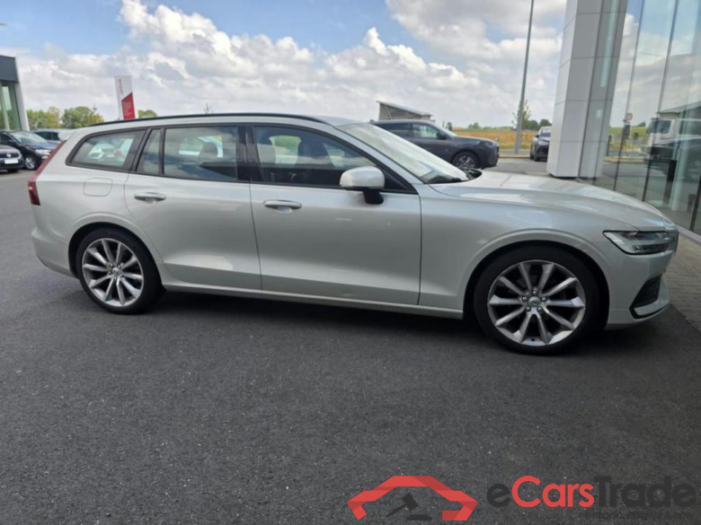 VOLVO V60 Dsl V60 2.0 D3 Momentum Geartronic #2