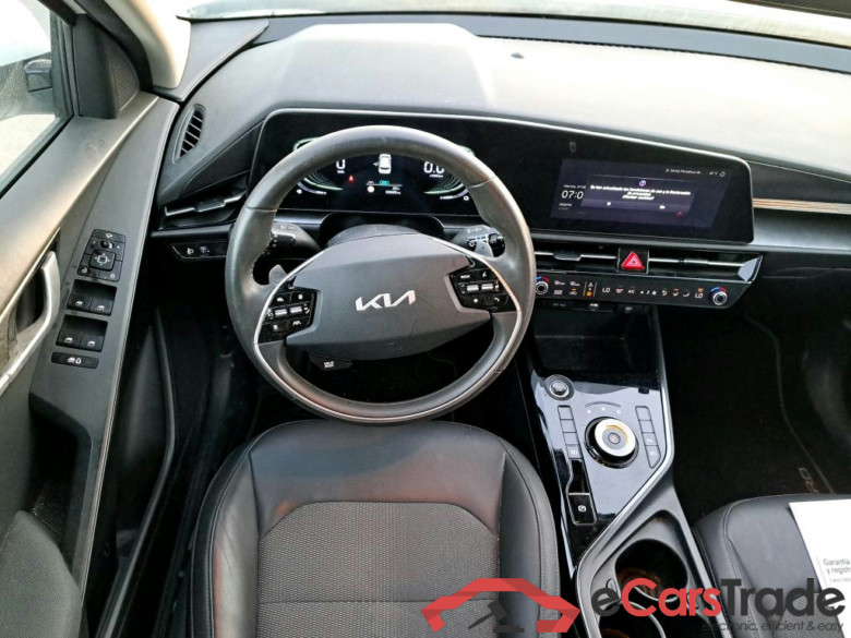 KIA Niro / 2022 / 5P / crossover 1.6 GDi HEV 104kW (141CV) Drive #3