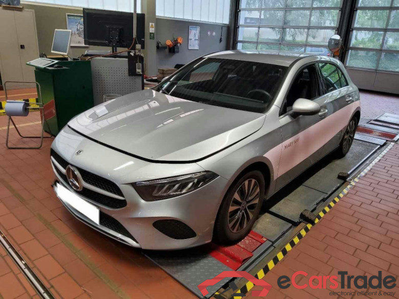Mercedes-Benz A (BM 177)(03.2018->) DE - LimS5 A 200 EU6d, (Facelift) 2022 - 2024