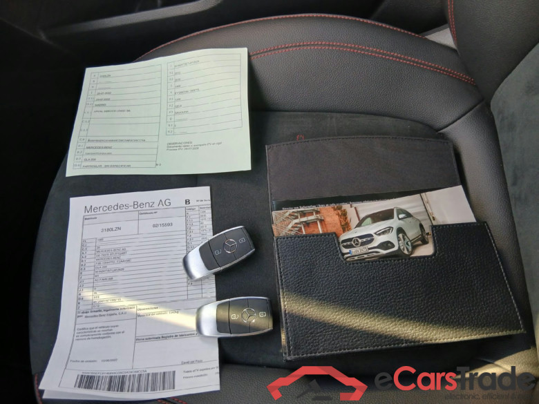 MERCEDES-BENZ GLA / 2020 / 5P / todoterreno GLA 200 #5