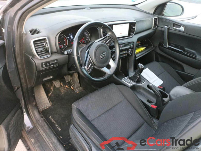 KIA Sportage / 2018 / 5P / todoterreno 1.6 MHEV Drive Plus 100kW (136CV) 4x2 #3