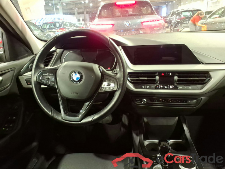 BMW 1 SERIES HATCH 1.5 116DA (85KW) #6
