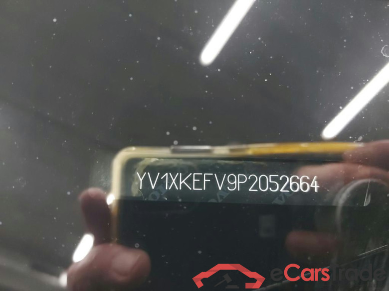 VOLVO - VOL C40 Recharge 231PK Core With Travel & Winter Pack * ELECTRIC * #6
