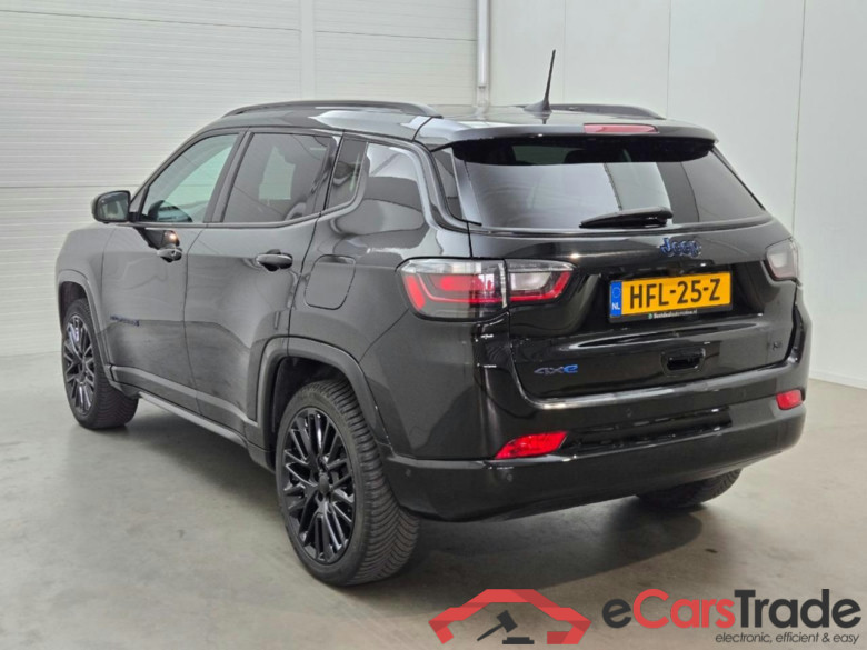 Jeep COMPASS 4xe 240 Plug-in Hybrid Electric Overland #3