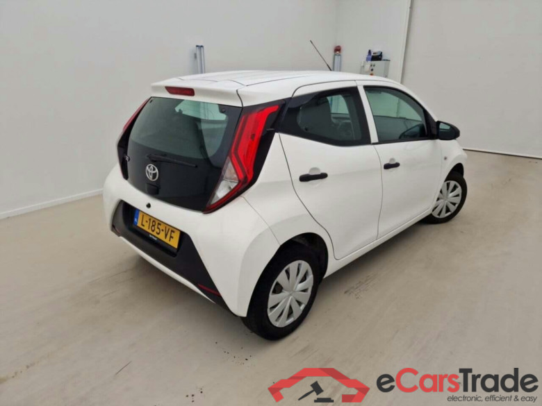 TOYOTA Aygo 1.0 VVT-i x-fun #2
