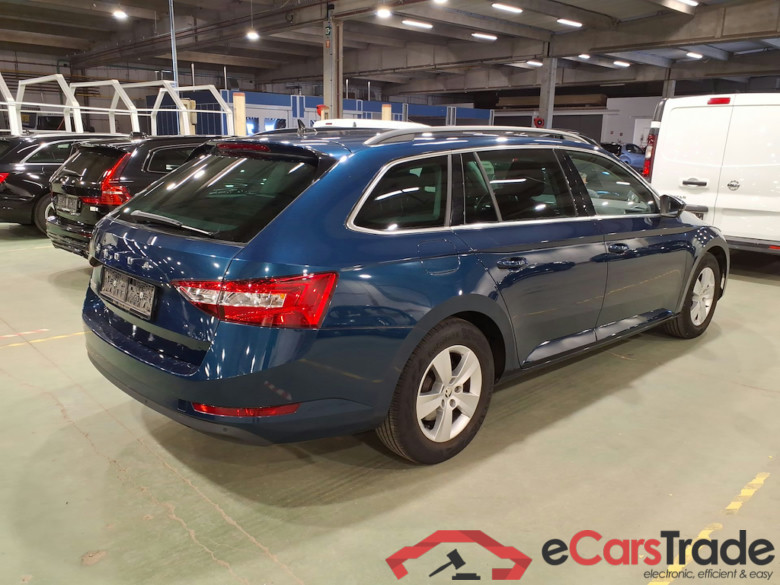SKODA Superb 1.5 TSI ACT 110KW DSG7 CLEVER #4