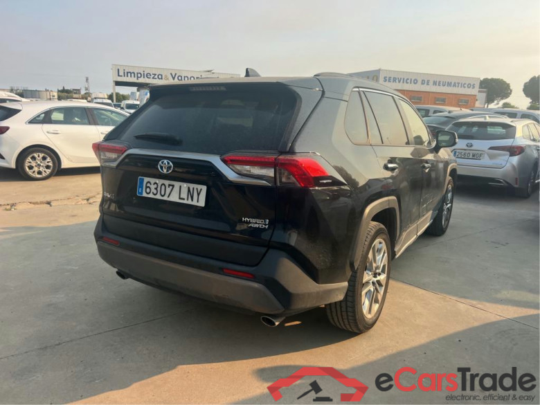 TOYOTA Rav4 / 2018 / 5P / todoterreno 2.5l 220H Luxury 4WD #2