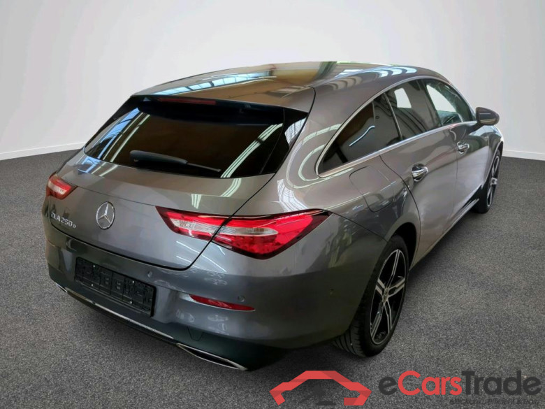 CLA -Klasse Shooting Brake CLA 250 e (118.686) 1.3 160KW AT8 E6d #2