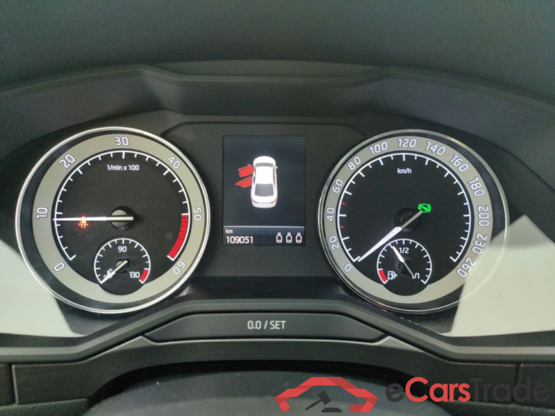 Skoda Superb 2.0 CRTDI 110kW DSG7 Style 5d #6