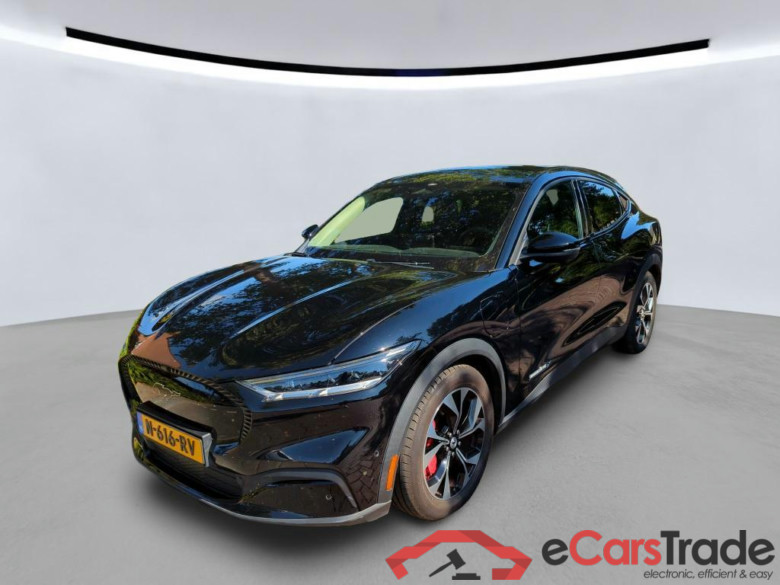 FORD Mustang Mach-E 216 kW #1