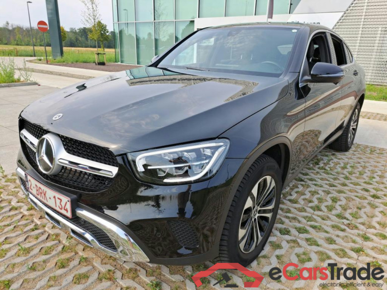 MERCEDES-BENZ GLC COUPAu2030 2.0 GLC 300 E PHEV 4MATIC 4WD AUTO