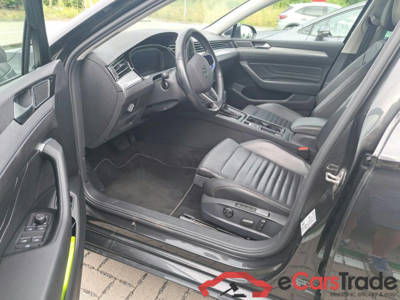 VOLKSWAGEN PASSAT VARIANT 1.4 TSI MSQ VARIANT GTE BUSINESS #5
