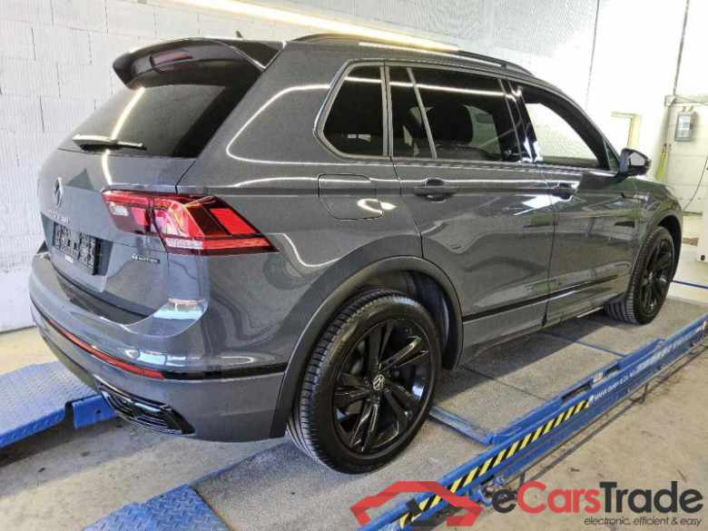 Volkswagen Tiguan (AX1)(07.2020->2024) DE - SUV5 2.0 TSI BMT/Start-Stopp EU6d, 4Motion R-Line OPF, (Facelift) 2021 - 20 #3
