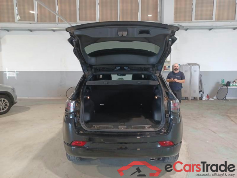 JEEP COMPASS / 2021 / 5P / SUV 1.3 T4 PHEV 190CV 80 ANNIVERS. 4XE AUTO #5