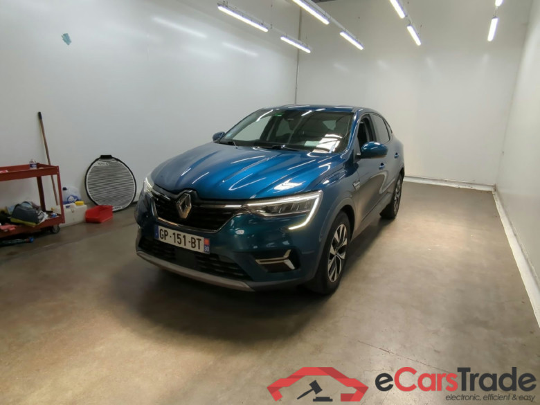 RENAULT Arkana / 2021 / 5P / SUV Evolution mild hybrid 140 EDC -22