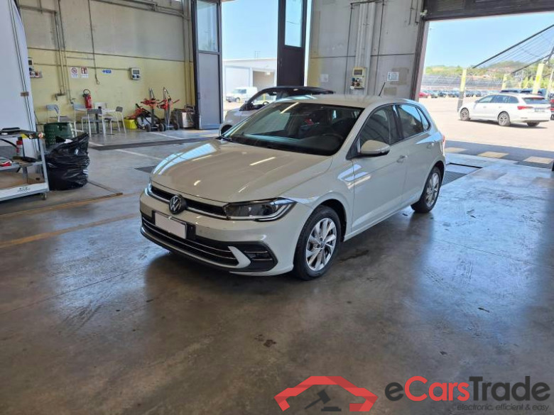 VOLKSWAGEN POLO / 2021 / 5P / BERLINA 1.0 TSI STYLE