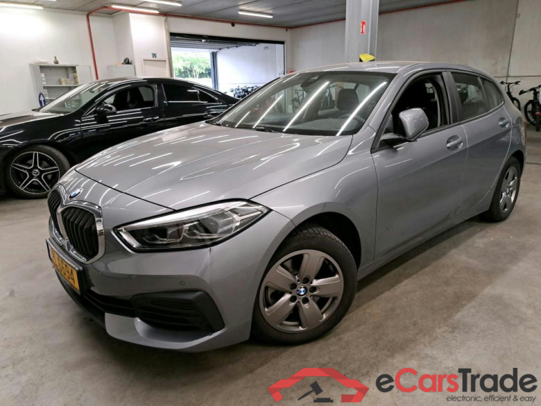 BMW - BMW 1 HATCH 116iA 109PK Advantage Business Edition & Pack Business & PDC Front & Rear  * PETROL *