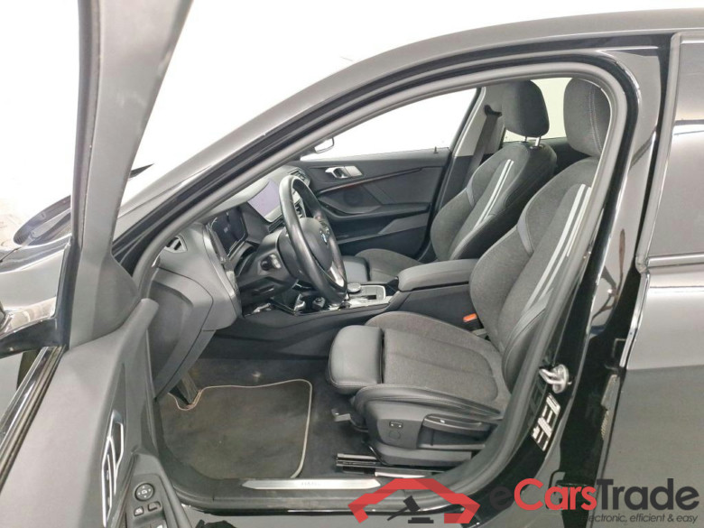 BMW 1 SERIES HATCH 1.5 116IA (80KW) #5