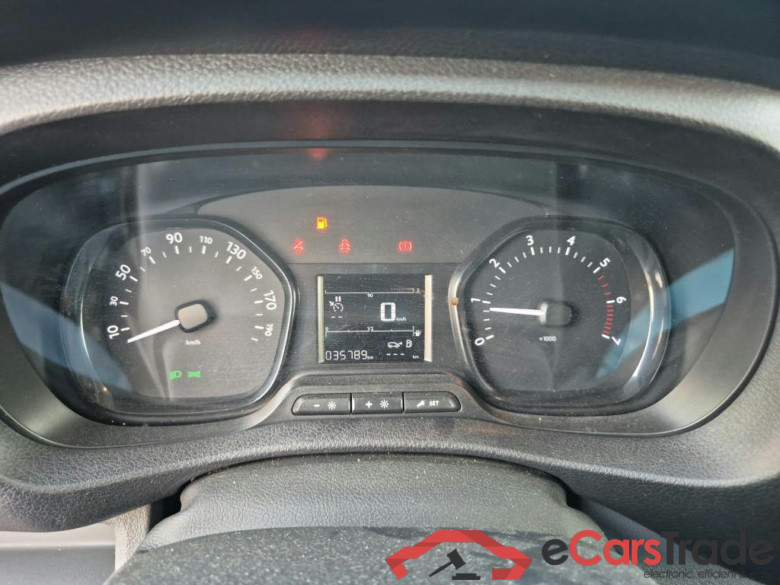PEUGEOT Expert / 2016 / 4P / furgón Furgón Pro 1.5 BlueHDi 120 Standard #4