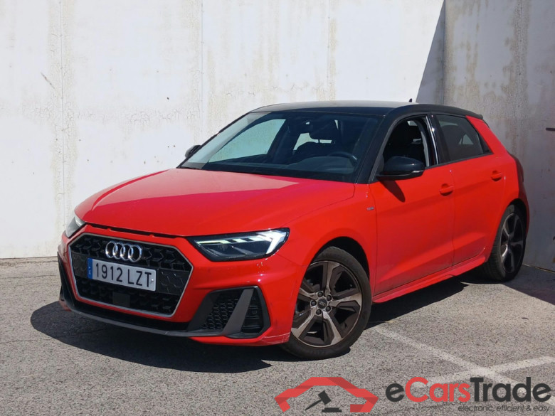 AUDI A1 / 2018 / 5P / berlina con portón Sportback Adrenalin 30 TFSI 81kW (110CV)(SP)
