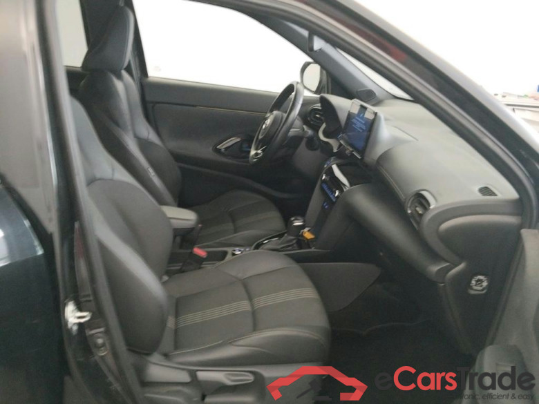 TOYOTA Yaris Cross / 2021 / 5P / todoterreno 1.5 120H Adventure #6