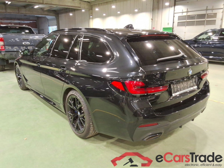 BMW 5 SERIES TOURING 2.0 520D 120KW TOURING AUTO #2