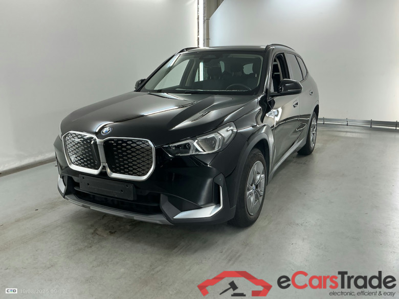 BMW IX1 BEV 67KWH EDRIVE20 (150KW) AUTO #1