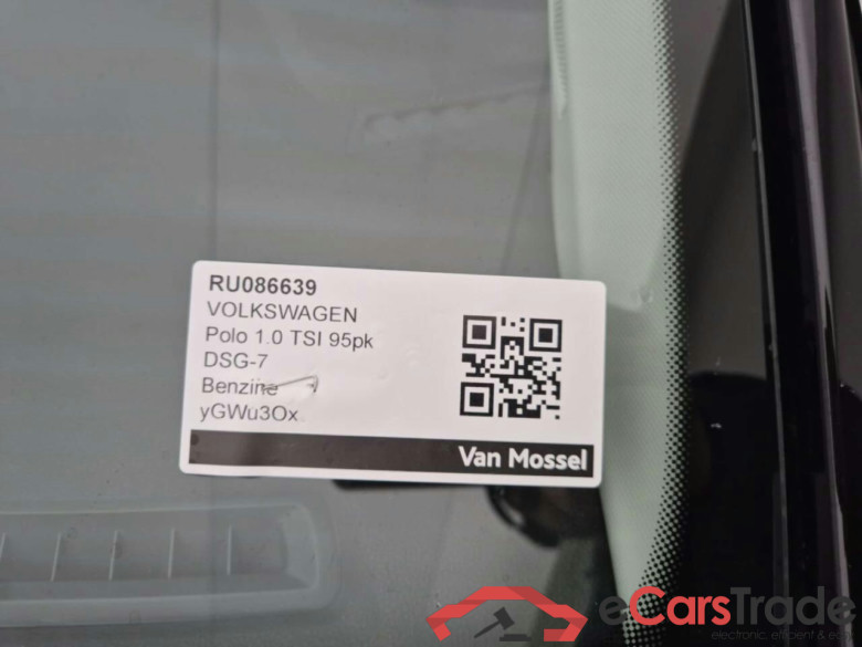 VOLKSWAGEN POLO 1.0 TSI Life Edition #4