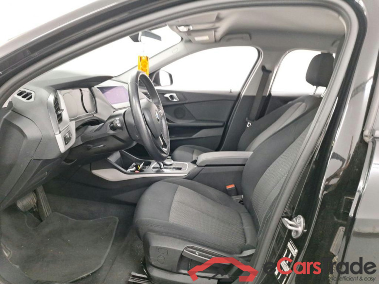 BMW 1 SERIES HATCH 1.5 116IA (80KW) #5