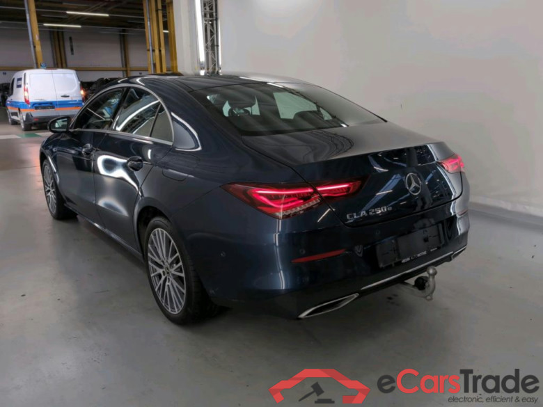 MERCEDES-BENZ CLA 1.3 CLA 250 E BUSINESS SOLUTION DCT #3