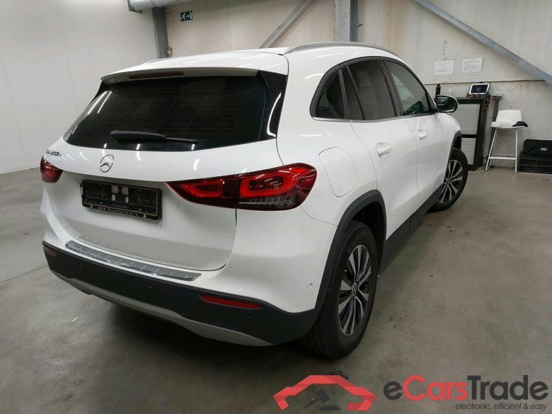 MERCEDES - MER GLA 250e 218PK DCT Business Solution & Smartphone Intergration * HYBRID * #2