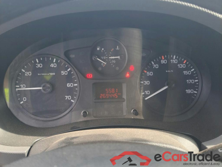 CITROEN Berlingo / 2015 / 3P / furgón derivado de turismo BlueHDi 74KW (100CV) #4
