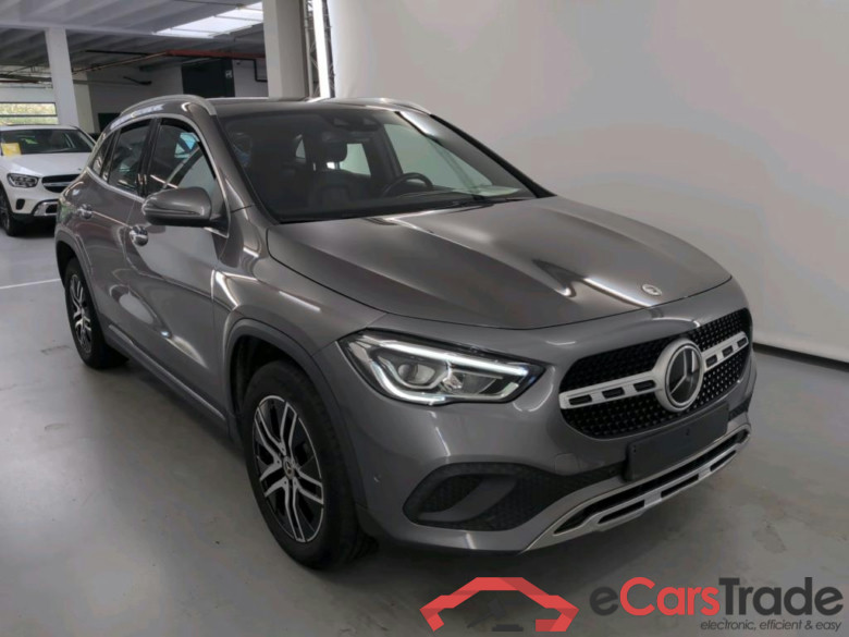 MERCEDES-BENZ GLA 1.3 GLA 250 E DCT LUXURY LINE #2