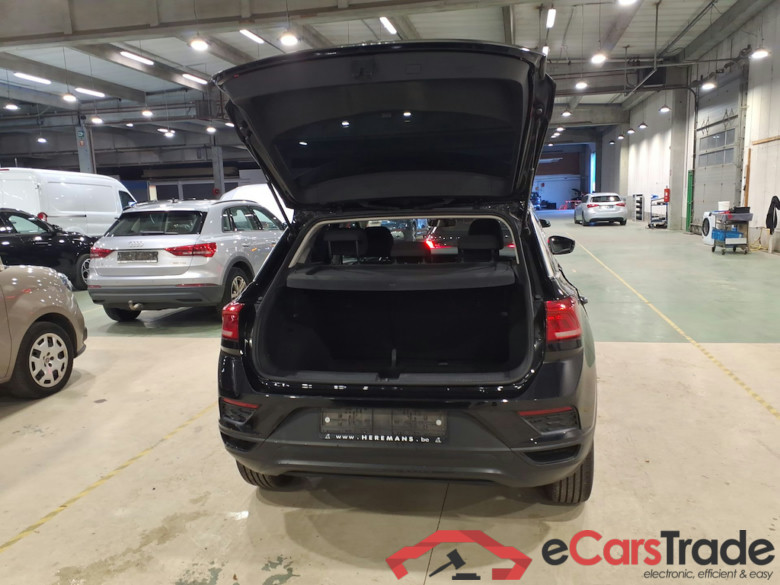 VOLKSWAGEN T-ROC 1.5 TSI DSG #3