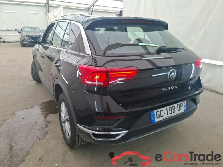 VOLKSWAGEN T-Roc / 2017 / 5P / SUV 1.0 TSI 110 LOUNGE BUSINESS #2