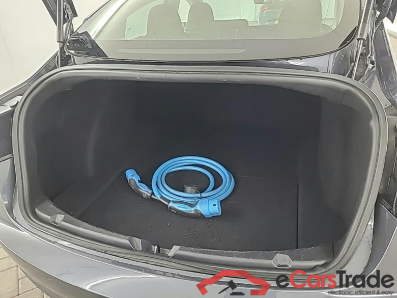 Tesla Model 3 Standard Range Plus RWD 4D 211kW #5