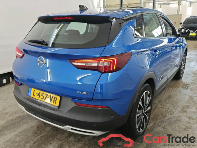 Opel Grandland X 1.6 Turbo 168kW Hybrid Elegance Auto 5d #2