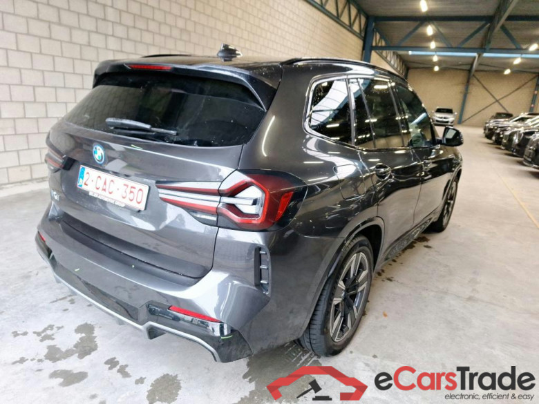 BMW I - BMW IX3 286PK With Climatic & Navigation & Electric Heated Sport Seats & Heated Steering Wheel & Park Sensors Front & Rear * ELECTRIC * #2
