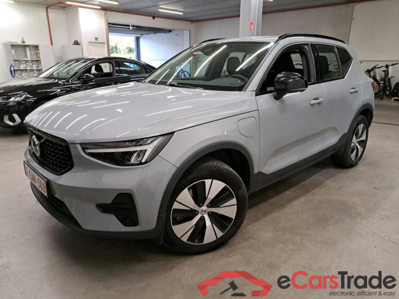 VOLVO - VOL XC40 T5 PHEV 261PK  Plus Dark Design With Climatic & Navigation & Heated Arianne Leather Seats & Cruise Control & Park Sensors Front & Rear  * HYBRID * #1