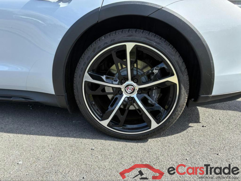 PORSCHE Taycan Cross Turismo 93.4 kWh Taycan 4 Cross Turismo #3