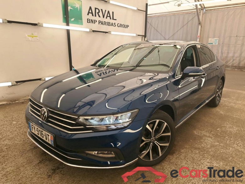 VOLKSWAGEN Passat / 2019 / 4P / Berline 2.0 TDI 150 SCR DSG7 LOUNGE #1