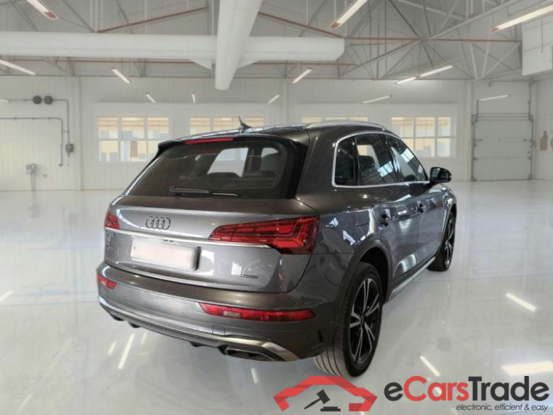 AUDI Q5 / 2020 / 5P / SUV 40 TDI S LINE PLUS QUATTRO S TRONIC #2