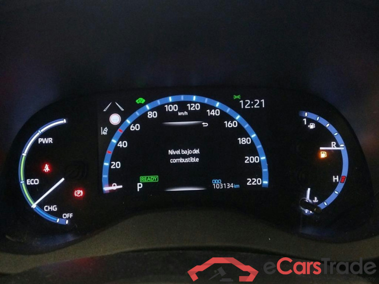 TOYOTA Yaris Cross / 2021 / 5P / todoterreno 1.5 120H Adventure #4