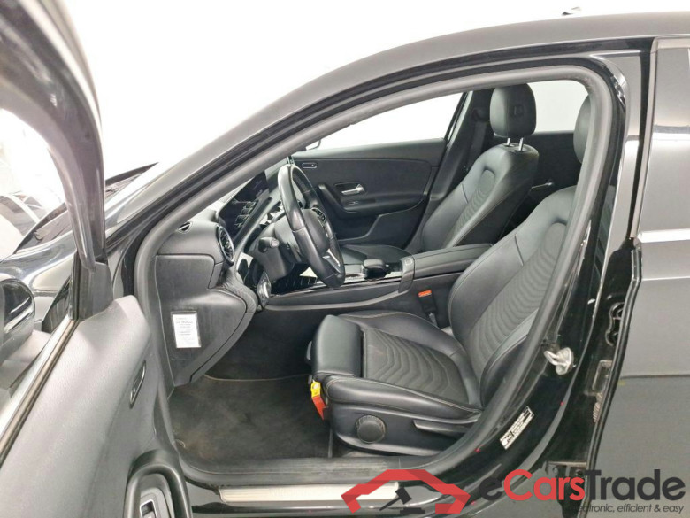 MERCEDES-BENZ A-CLASS LIMOUSINE 1.3 A 250 E BUSINESS SOLUTION DCT #5