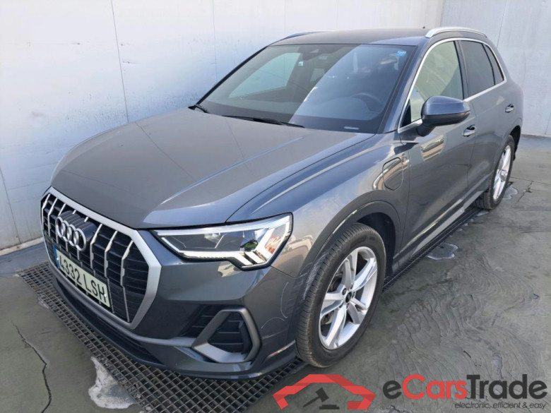 AUDI Q3 / 2018 / 5P / todoterreno 45 TFSI e 180kW S tronic S Line